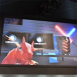 画像ギャラリー No.012のサムネイル画像 / ［COMPUTEX］MSIが同社初のゲーマー向けディスプレイ「Optix」を発表。垂直144Hz対応の湾曲型VA液晶を採用する2製品を7月に投入