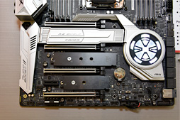 画像ギャラリー No.038のサムネイル画像 / ［COMPUTEX］MSIのMax-Q採用ノートPCは，従来と同じ筐体で何が変わった？ 横スクロールSTGのボス的デザイン採用マザーなどとまとめてチェック