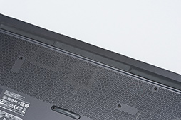 画像ギャラリー No.012のサムネイル画像 / 薄型のゲームノートPCを実現する「Max-Q」は2018年モデルでどこまで進化したか。MSIのGTX 1070搭載機で確かめてみた