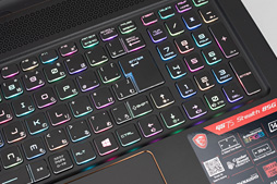 画像ギャラリー No.019のサムネイル画像 / 【PR】RTX 2080 Max-Q搭載で厚さ19mmのMSI「GS75 Stealth 8SG」徹底検証。これはバトロワのための薄型ノートPCだ