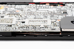 画像ギャラリー No.024のサムネイル画像 / 【PR】MSIのノートPC「GS65 Stealth」は，RTX 2080 Max-Q搭載でアンダー2kgを実現した真に持ち歩けるゲーマー向けPCだ