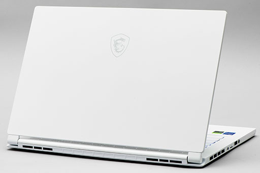 画像ギャラリー No.007のサムネイル画像 / 【PR】MSIの超薄型・軽量ノートPC「Stealth 15M」は,重量約1.69kgで真に持ち歩けるゲーマー向けモバイルPCだ