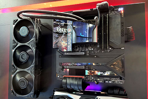 画像ギャラリー No.005のサムネイル画像 / ［TGS2022］MSIが次世代CPU「Ryzen 7000」対応マザーや搭載システムをいち早く披露