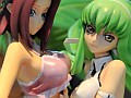[AOU2011]コードギアスからハイクオリティなC.C.＆カレンフィギュアが登場。「第23回プライズフェア 2011 SUMMER」フォトレポート（その1）