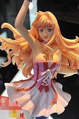 画像ギャラリー No.018のサムネイル画像 / [AOU2011]コードギアスからハイクオリティなC.C.＆カレンフィギュアが登場。「第23回プライズフェア 2011 SUMMER」フォトレポート（その1）