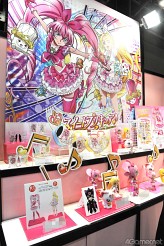 画像ギャラリー No.129のサムネイル画像 / [AOU2011]コードギアスからハイクオリティなC.C.＆カレンフィギュアが登場。「第23回プライズフェア 2011 SUMMER」フォトレポート（その1）