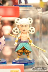 画像ギャラリー No.054のサムネイル画像 / 「ナミさん」「エヴァ6号機」「イカ娘」など，人気アニメのフィギュアがズラリ。「第24回プライズフェア」フォトレポート