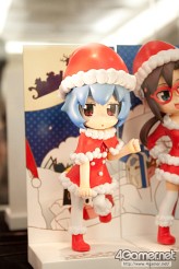 画像ギャラリー No.110のサムネイル画像 / 「ナミさん」「エヴァ6号機」「イカ娘」など，人気アニメのフィギュアがズラリ。「第24回プライズフェア」フォトレポート