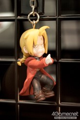 画像ギャラリー No.126のサムネイル画像 / 「ナミさん」「エヴァ6号機」「イカ娘」など，人気アニメのフィギュアがズラリ。「第24回プライズフェア」フォトレポート
