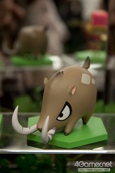 画像ギャラリー No.134のサムネイル画像 / 「ナミさん」「エヴァ6号機」「イカ娘」など，人気アニメのフィギュアがズラリ。「第24回プライズフェア」フォトレポート