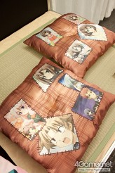 画像ギャラリー No.214のサムネイル画像 / 「ナミさん」「エヴァ6号機」「イカ娘」など，人気アニメのフィギュアがズラリ。「第24回プライズフェア」フォトレポート