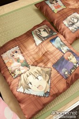 画像ギャラリー No.215のサムネイル画像 / 「ナミさん」「エヴァ6号機」「イカ娘」など，人気アニメのフィギュアがズラリ。「第24回プライズフェア」フォトレポート
