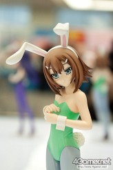 画像ギャラリー No.261のサムネイル画像 / 「ナミさん」「エヴァ6号機」「イカ娘」など，人気アニメのフィギュアがズラリ。「第24回プライズフェア」フォトレポート