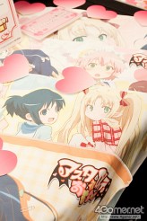 画像ギャラリー No.327のサムネイル画像 / 「ナミさん」「エヴァ6号機」「イカ娘」など，人気アニメのフィギュアがズラリ。「第24回プライズフェア」フォトレポート