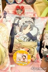 画像ギャラリー No.366のサムネイル画像 / 「ナミさん」「エヴァ6号機」「イカ娘」など，人気アニメのフィギュアがズラリ。「第24回プライズフェア」フォトレポート