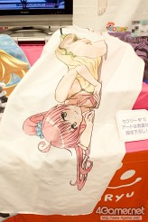 画像ギャラリー No.414のサムネイル画像 / 「ナミさん」「エヴァ6号機」「イカ娘」など，人気アニメのフィギュアがズラリ。「第24回プライズフェア」フォトレポート