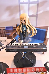 画像ギャラリー No.029のサムネイル画像 / 「まどか」や「けいおん」フィギュアが勢揃い。「第26回プライズフェア 2012 SPRING」フォトレポート