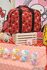 画像ギャラリー No.590のサムネイル画像 / 「まどか」や「けいおん」フィギュアが勢揃い。「第26回プライズフェア 2012 SPRING」フォトレポート