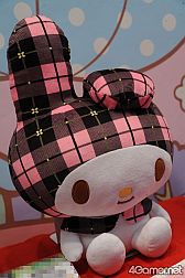 画像ギャラリー No.698のサムネイル画像 / 最新アニメからリラックマまで。フィギュアやグッズがずらりと並んだ，「第27回プライズフェア」フォトレポート