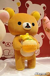 画像ギャラリー No.884のサムネイル画像 / 最新アニメからリラックマまで。フィギュアやグッズがずらりと並んだ,「第27回プライズフェア」フォトレポート