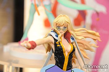 画像ギャラリー No.024のサムネイル画像 / 「ソード・アートオンライン」のアスナさんが大人気。女性向けアイテムにも注目の「第29回プライズフェア」フォトレポート