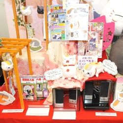 画像ギャラリー No.090のサムネイル画像 / 女性向けアイテムも続々登場。「ワンピース」「銀魂」「薄桜鬼」などに人気が集まった「第30回プライズフェア 2013 SPRING」フォトレポート