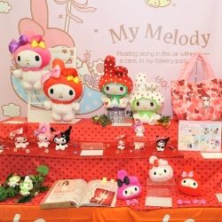 画像ギャラリー No.232のサムネイル画像 / 女性向けアイテムも続々登場。「ワンピース」「銀魂」「薄桜鬼」などに人気が集まった「第30回プライズフェア 2013 SPRING」フォトレポート