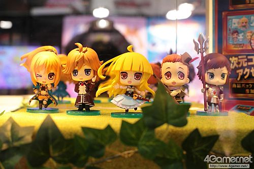画像ギャラリー No.055のサムネイル画像 / 懐かしのルリルリから，キュアハートまで。ハイクオリティなフィギュアが勢揃いした「第31回プライズフェア」フォトレポート