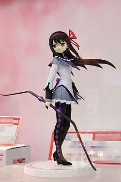 画像ギャラリー No.073のサムネイル画像 / 懐かしのルリルリから，キュアハートまで。ハイクオリティなフィギュアが勢揃いした「第31回プライズフェア」フォトレポート