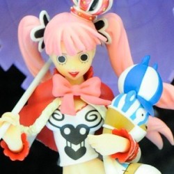画像ギャラリー No.003のサムネイル画像 / 「ワンピース」から「コップのフチ子さん」まで。旬なキャラクターがズラりと並んだ「第32回プライズフェア」フォトレポート