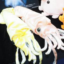 画像ギャラリー No.162のサムネイル画像 / フィギュアからグッズまでズラりと並んだ「第34回プライズフェア」をフォトレポート。「進撃の巨人」や「艦これ」人気が止まらない！