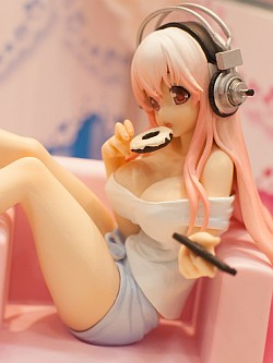 画像ギャラリー No.024のサムネイル画像 / 「艦これ」「パズドラ」「ラブライブ!」グッズ&フィギュアが百花繚乱。気になるアイテムがてんこ盛りだった「第35回 プライズフェア」レポート