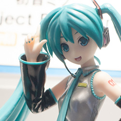 画像ギャラリー No.240のサムネイル画像 / 「艦これ」「パズドラ」「ラブライブ!」グッズ&フィギュアが百花繚乱。気になるアイテムがてんこ盛りだった「第35回 プライズフェア」レポート