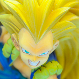 画像ギャラリー No.057のサムネイル画像 / 夏の終わりに水着フィギュアが大豊作。年明け登場の新作グッズが勢揃いした「第37回プライズフェア」フォトレポート
