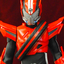 画像ギャラリー No.105のサムネイル画像 / 夏の終わりに水着フィギュアが大豊作。年明け登場の新作グッズが勢揃いした「第37回プライズフェア」フォトレポート