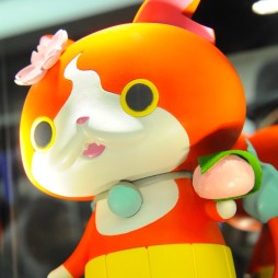 画像ギャラリー No.107のサムネイル画像 / 夏の終わりに水着フィギュアが大豊作。年明け登場の新作グッズが勢揃いした「第37回プライズフェア」フォトレポート