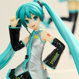 画像ギャラリー No.232のサムネイル画像 / 夏の終わりに水着フィギュアが大豊作。年明け登場の新作グッズが勢揃いした「第37回プライズフェア」フォトレポート
