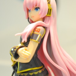 画像ギャラリー No.234のサムネイル画像 / 夏の終わりに水着フィギュアが大豊作。年明け登場の新作グッズが勢揃いした「第37回プライズフェア」フォトレポート