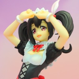 画像ギャラリー No.316のサムネイル画像 / 夏の終わりに水着フィギュアが大豊作。年明け登場の新作グッズが勢揃いした「第37回プライズフェア」フォトレポート