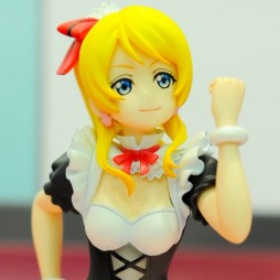 画像ギャラリー No.320のサムネイル画像 / 夏の終わりに水着フィギュアが大豊作。年明け登場の新作グッズが勢揃いした「第37回プライズフェア」フォトレポート
