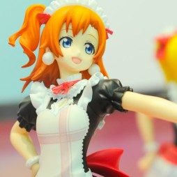 画像ギャラリー No.321のサムネイル画像 / 夏の終わりに水着フィギュアが大豊作。年明け登場の新作グッズが勢揃いした「第37回プライズフェア」フォトレポート