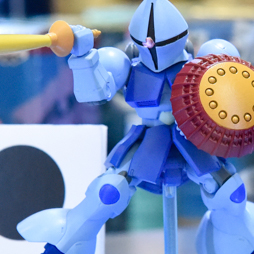 画像ギャラリー No.048のサムネイル画像 / 「艦これ」「パズドラ」「アイマス」フィギュア続々。来春登場グッズがズラリと並んだ「第38回 プライズフェア」レポート