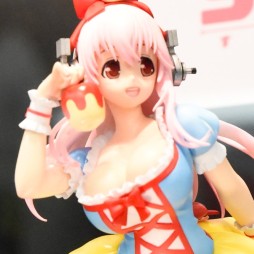 画像ギャラリー No.201のサムネイル画像 / 「艦これ」「パズドラ」「アイマス」フィギュア続々。来春登場グッズがズラリと並んだ「第38回 プライズフェア」レポート