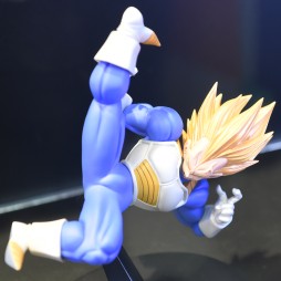 画像ギャラリー No.011のサムネイル画像 / 夏登場のプライズアイテムが勢揃い。大型フィギュアからファンシー系まで取揃えられた「第39回プライズフェア」レポート