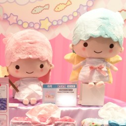 画像ギャラリー No.186のサムネイル画像 / 夏登場のプライズアイテムが勢揃い。大型フィギュアからファンシー系まで取揃えられた「第39回プライズフェア」レポート