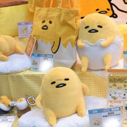 画像ギャラリー No.192のサムネイル画像 / 夏登場のプライズアイテムが勢揃い。大型フィギュアからファンシー系まで取揃えられた「第39回プライズフェア」レポート