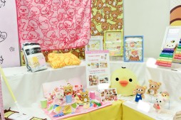 画像ギャラリー No.028のサムネイル画像 / 今秋登場のプライズ製品が勢揃い。大型フィギュアもズラリと並んだ「第40回 プライズフェア」レポート