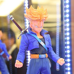 画像ギャラリー No.054のサムネイル画像 / 2016年春の新作アイテムが勢揃い。ゲームキャラのフィギュアも多数並んだ「第42回プライズフェア」レポート