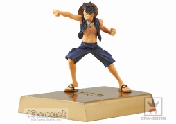 画像ギャラリー No.026のサムネイル画像 / 「CRANEKING」2016年10月の新商品21種が公開。MADOGATARI展コラボのフィギュアや，初音ミク「レーシングミク〜2016！〜」が登場
