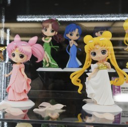 画像ギャラリー No.259のサムネイル画像 / 「第68回プライズフェア」フォトレポート。東リベや呪術廻戦などのフィギュアやグッズが続々登場